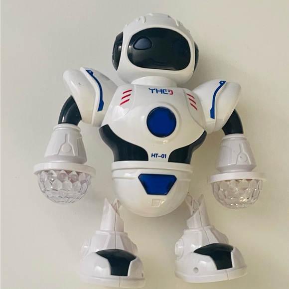 Sonew Electric Lighting Robot Toy,Kids Robot Toys,Electric Robot Toys - Picture 6 of 6